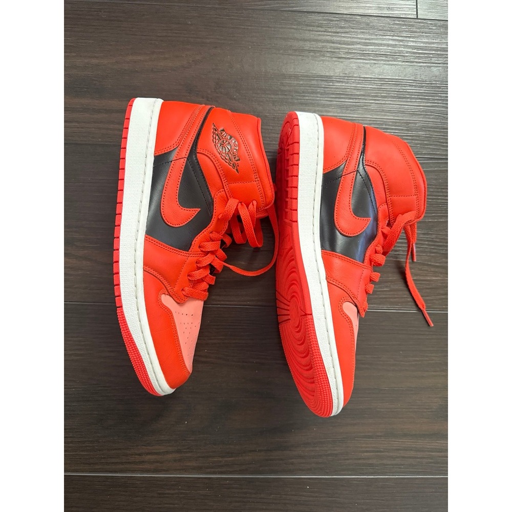 Nike Air Jordan 1 Mid SE "Rush Orange" sneakers - Picture 3 of 7